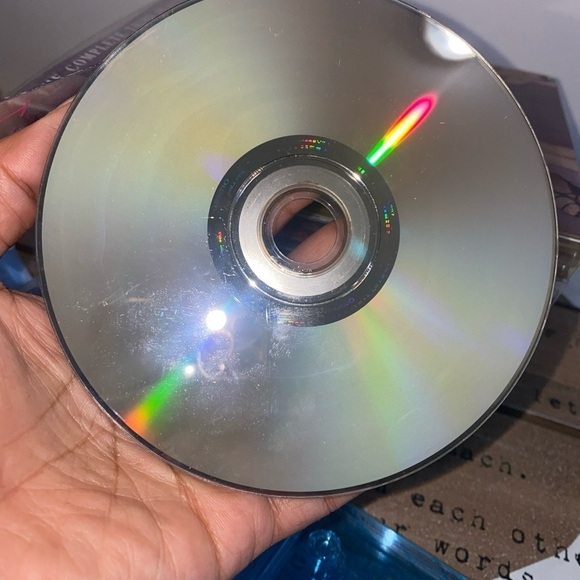 COPY - Sex and the City - Complete Series Seasons 1-6 - Picture 6 of 12